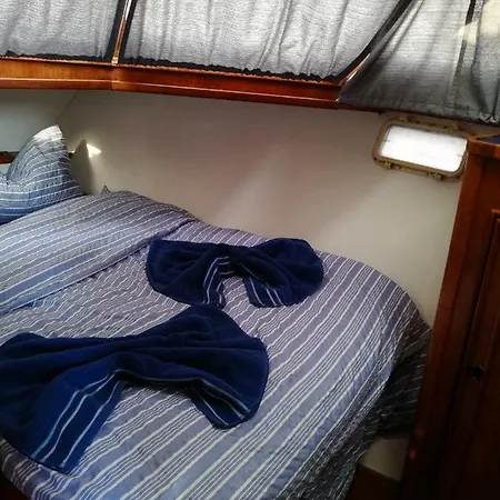Blue ספינת מלון לברקוסן